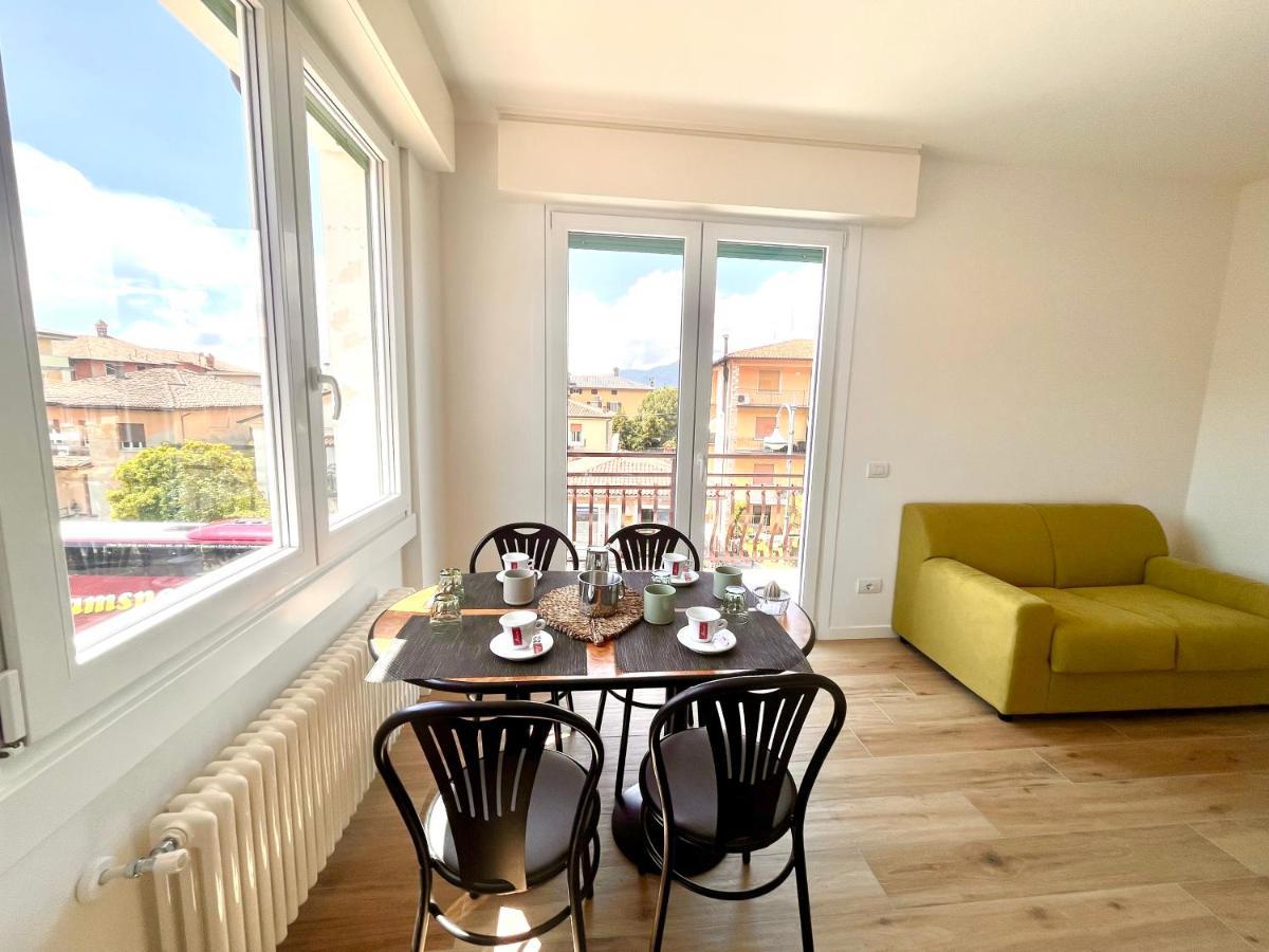 Berengario Suites Торри-дель-Бенако Экстерьер фото