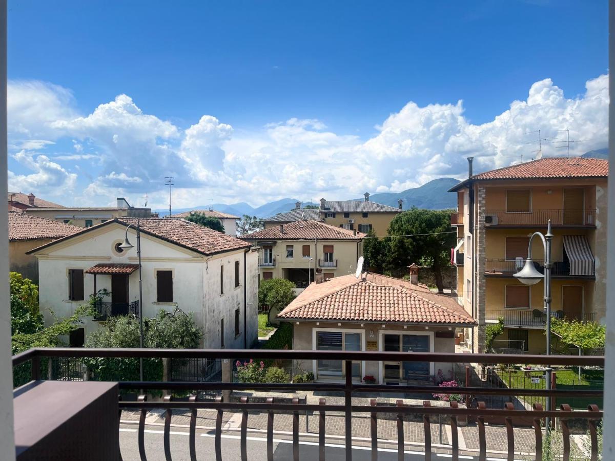 Berengario Suites Торри-дель-Бенако Экстерьер фото