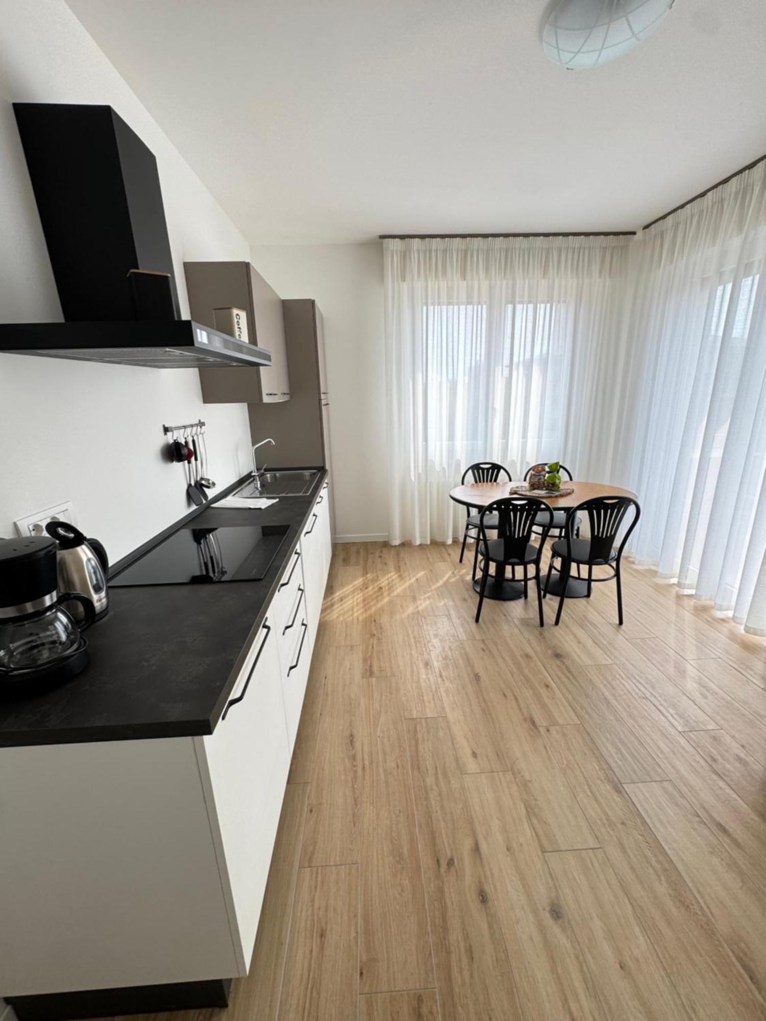 Berengario Suites Торри-дель-Бенако Экстерьер фото